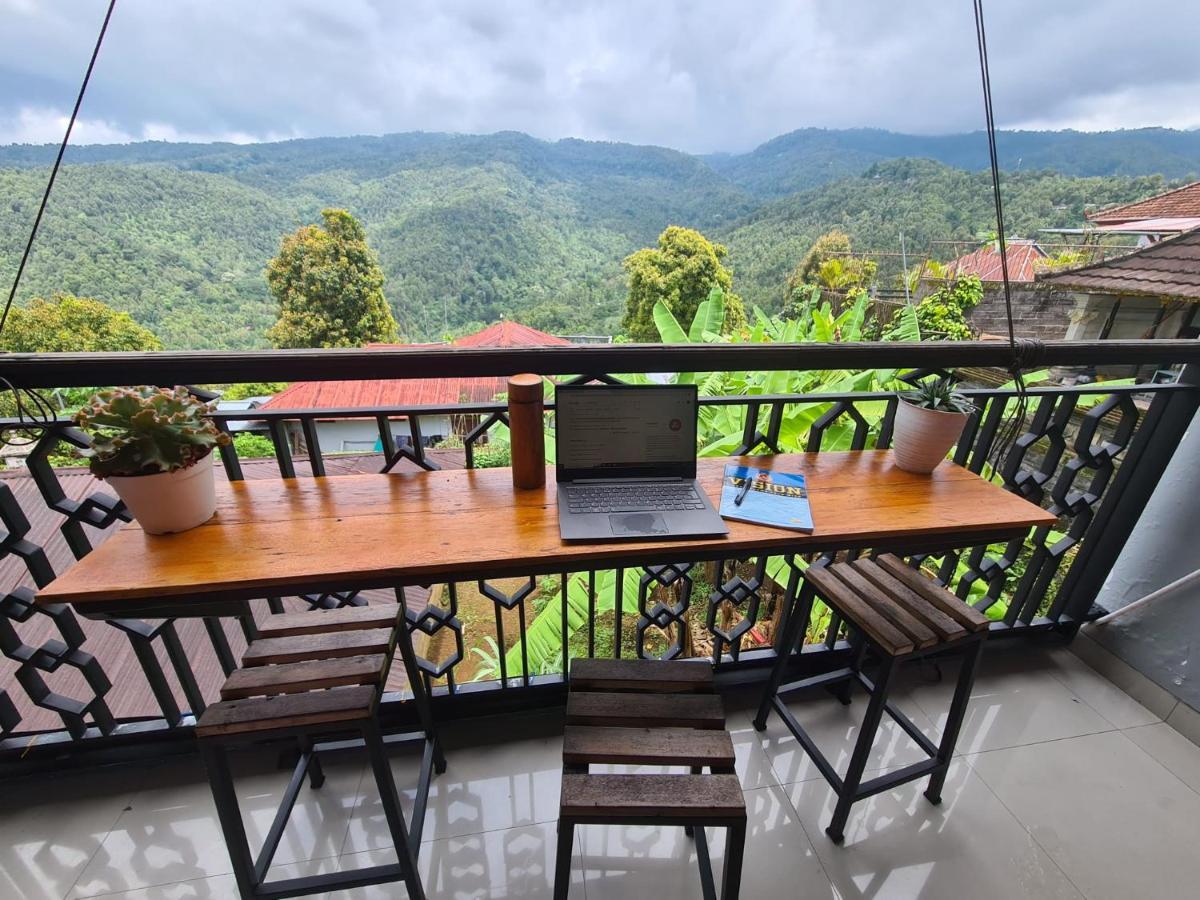 Dong Paloh Hostel Munduk Buitenkant foto